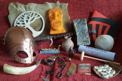 Image of contents in a Vikings artefacts box